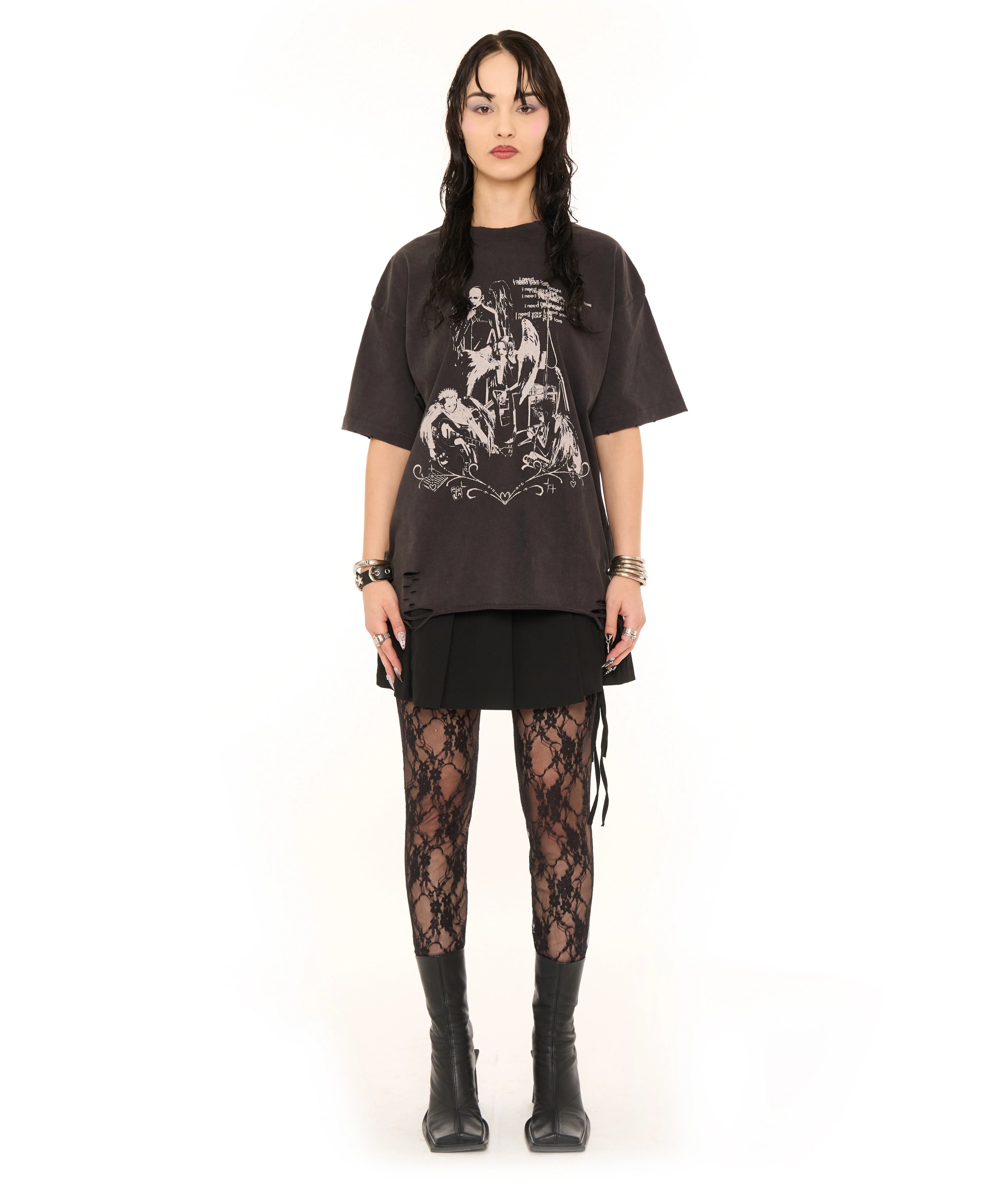 WHITE ROSES TEE