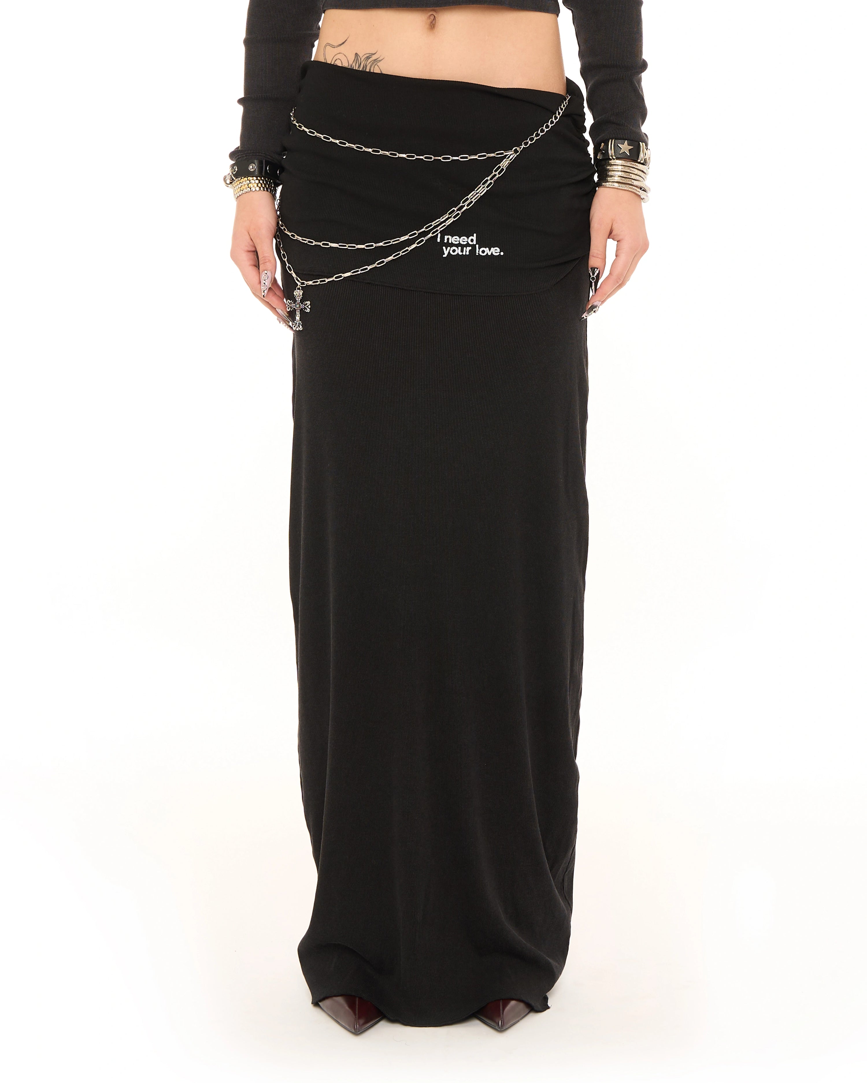 NEED THIS LOVE SKIRT