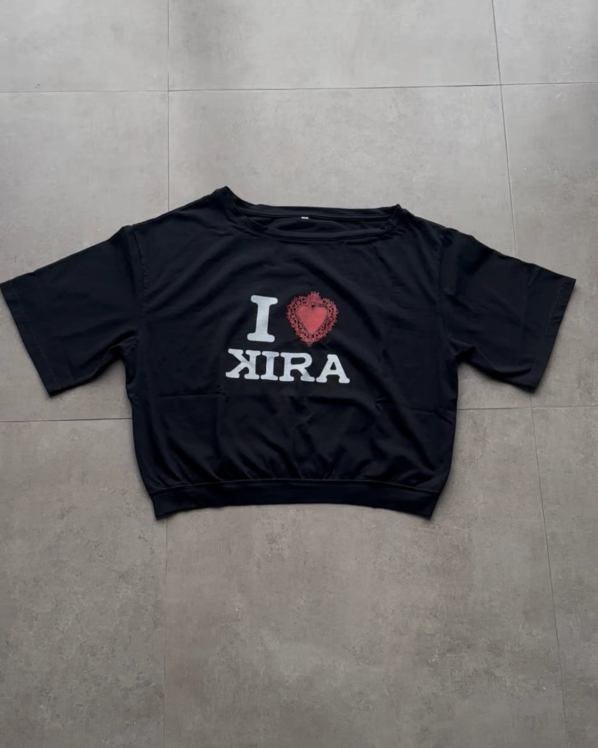 ILOVEKIRA SHOULDER TEE - ICHIGOODESIGN