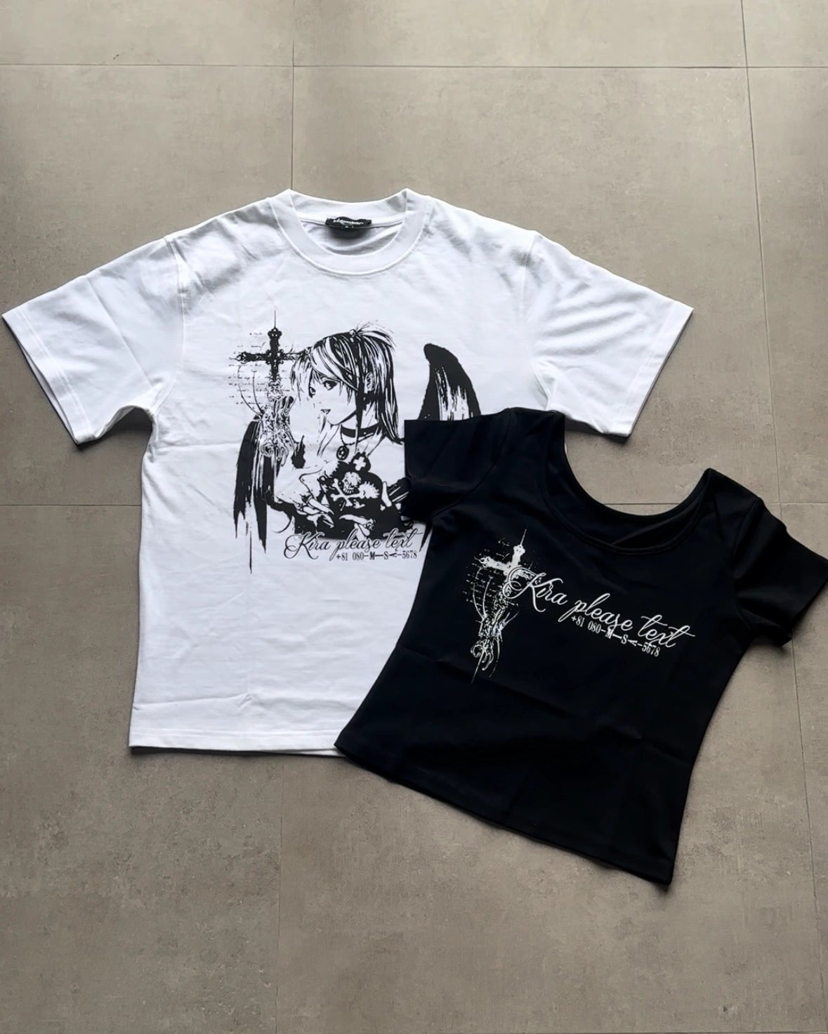 KIRA, TEXT ME! TEE - ICHIGOODESIGN